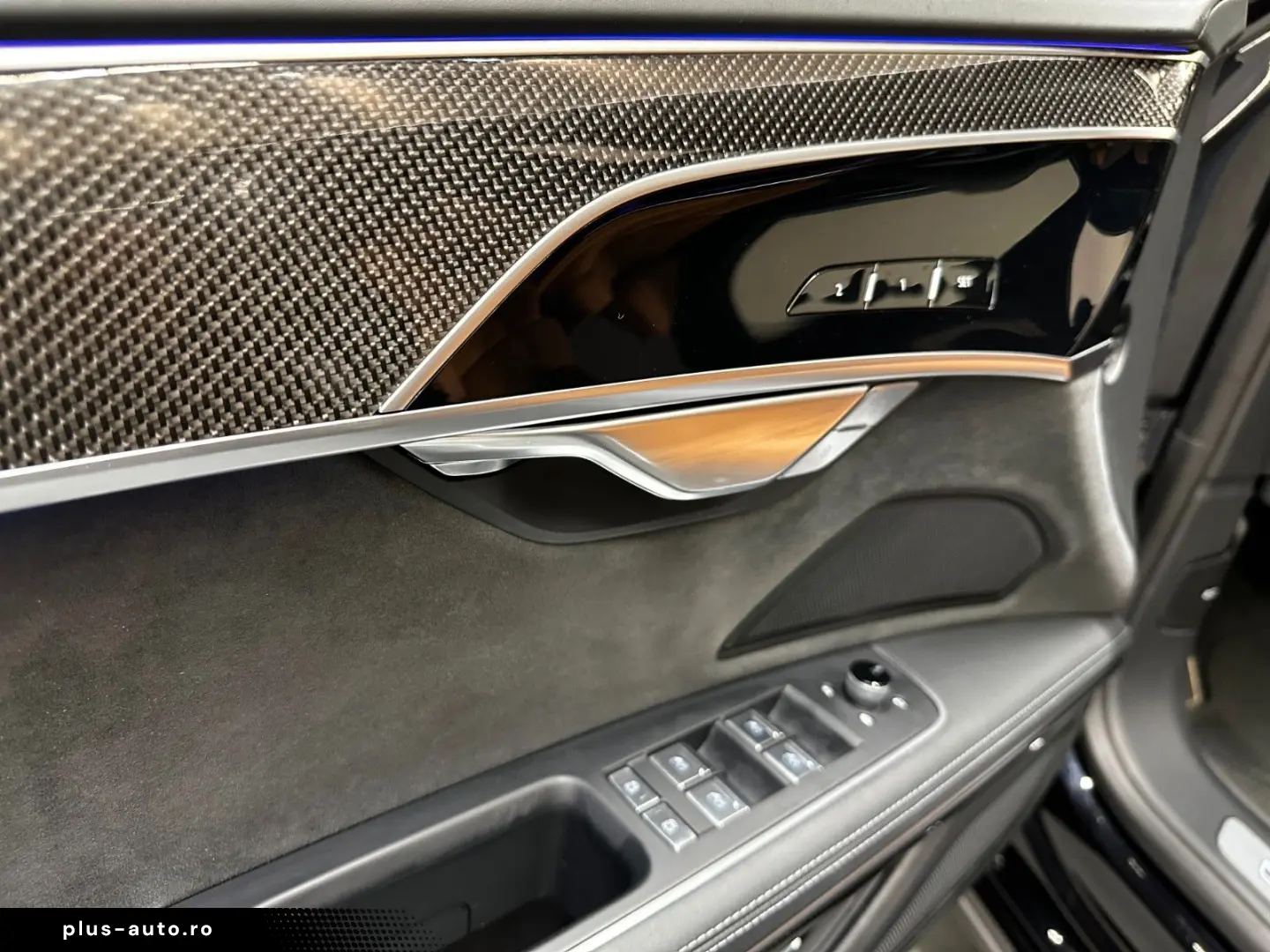 AUDI A8 60 TFSI e L quattro S-LINE  PANO KLAPPTISCH