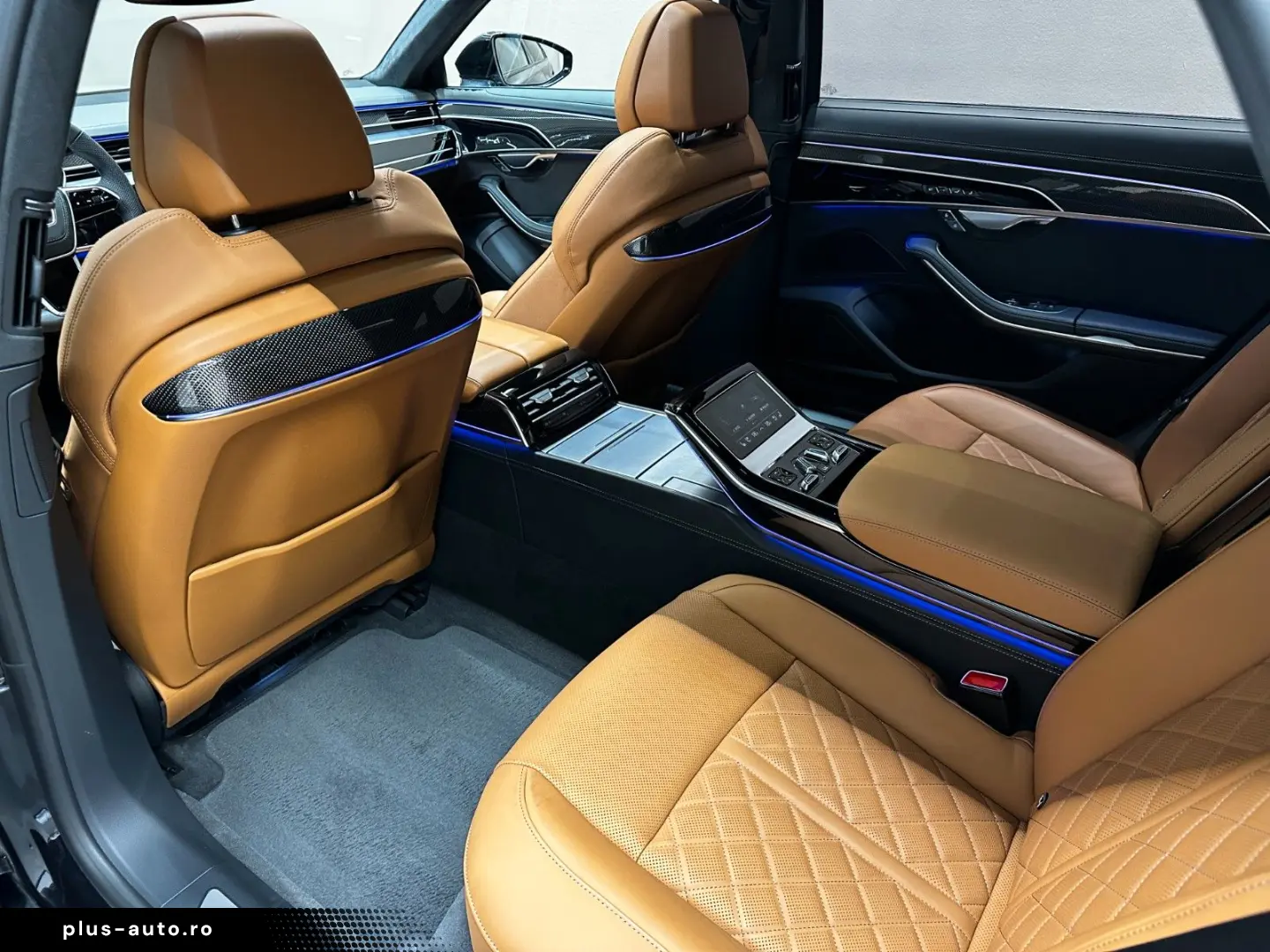AUDI A8 60 TFSI e L quattro S-LINE  PANO KLAPPTISCH
