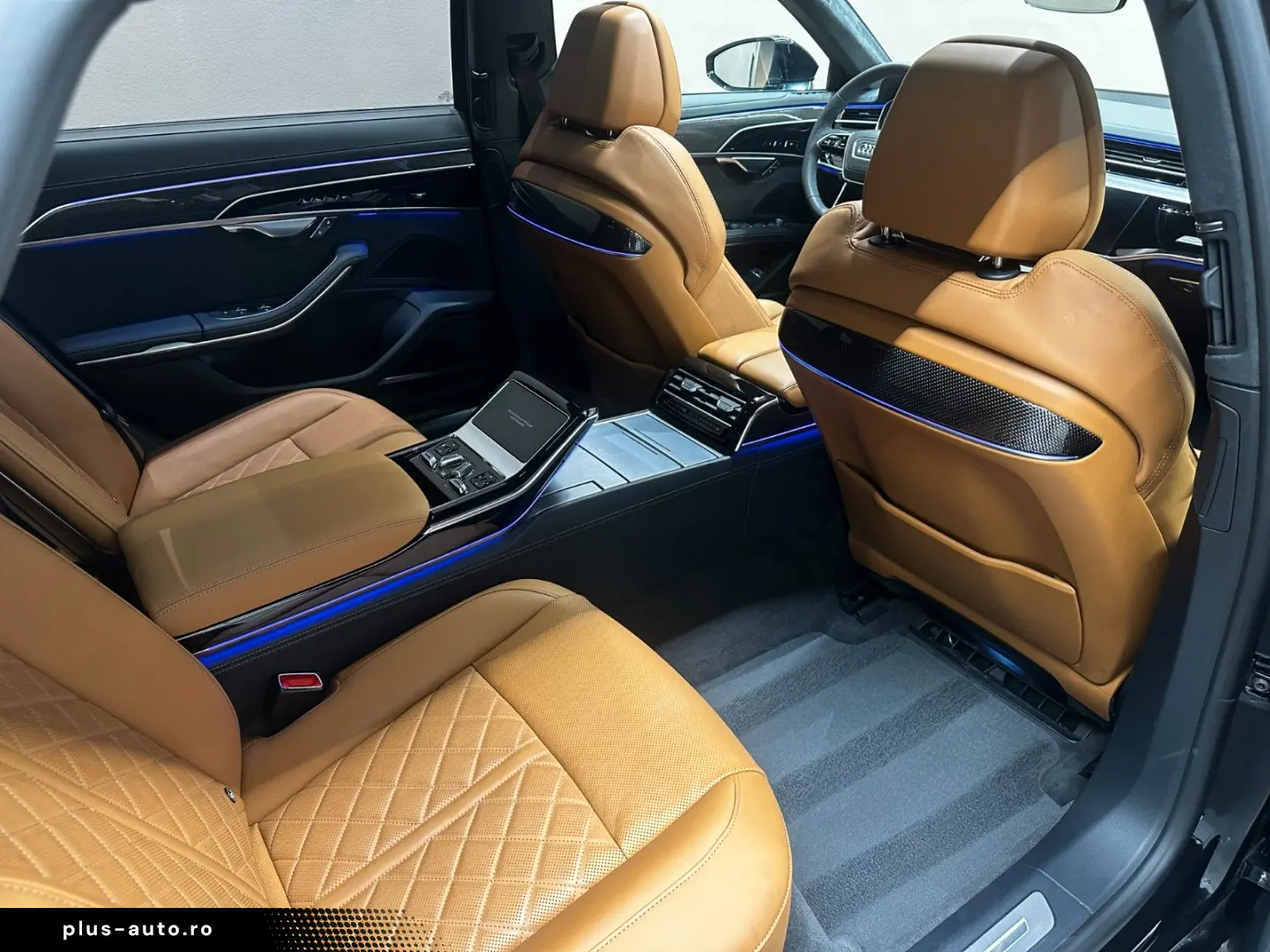 AUDI A8 60 TFSI e L quattro S-LINE  PANO KLAPPTISCH