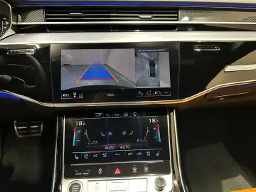 AUDI A8 60 TFSI e L quattro S-LINE  PANO KLAPPTISCH