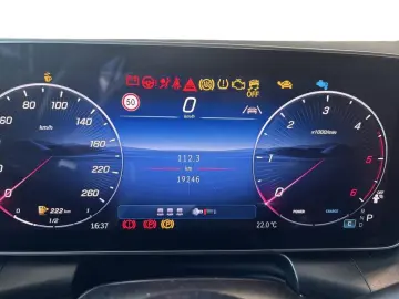 MERCEDES-BENZ GLC 200 d 4MATIC Coupé AMG NIGHT WINTE…