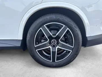 MERCEDES-BENZ GLC 200 d 4MATIC Coupé AUT Kam. KeyLess KlimaA