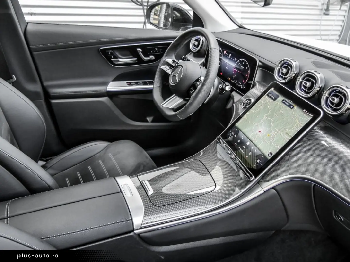 MERCEDES-BENZ GLC 2025 — imagine 4