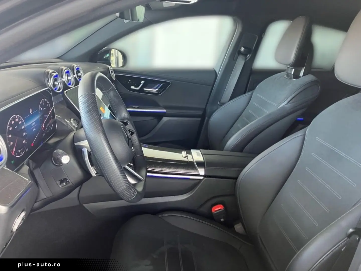 MERCEDES-BENZ GLC 2025 — imagine 11
