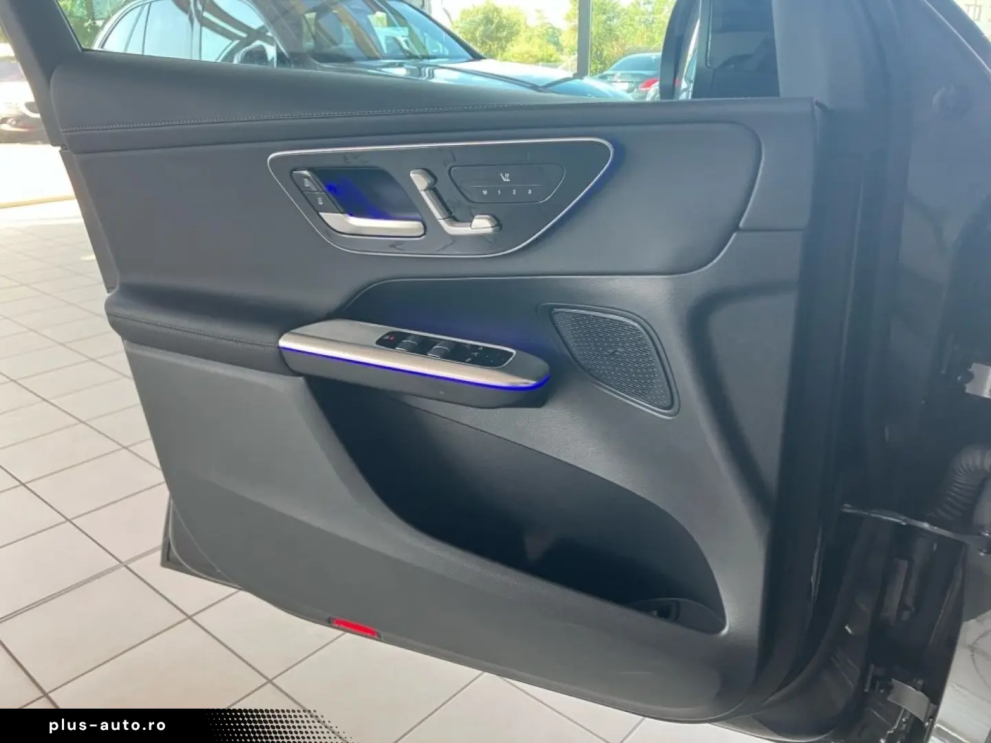 MERCEDES-BENZ GLC 2025 — imagine 15