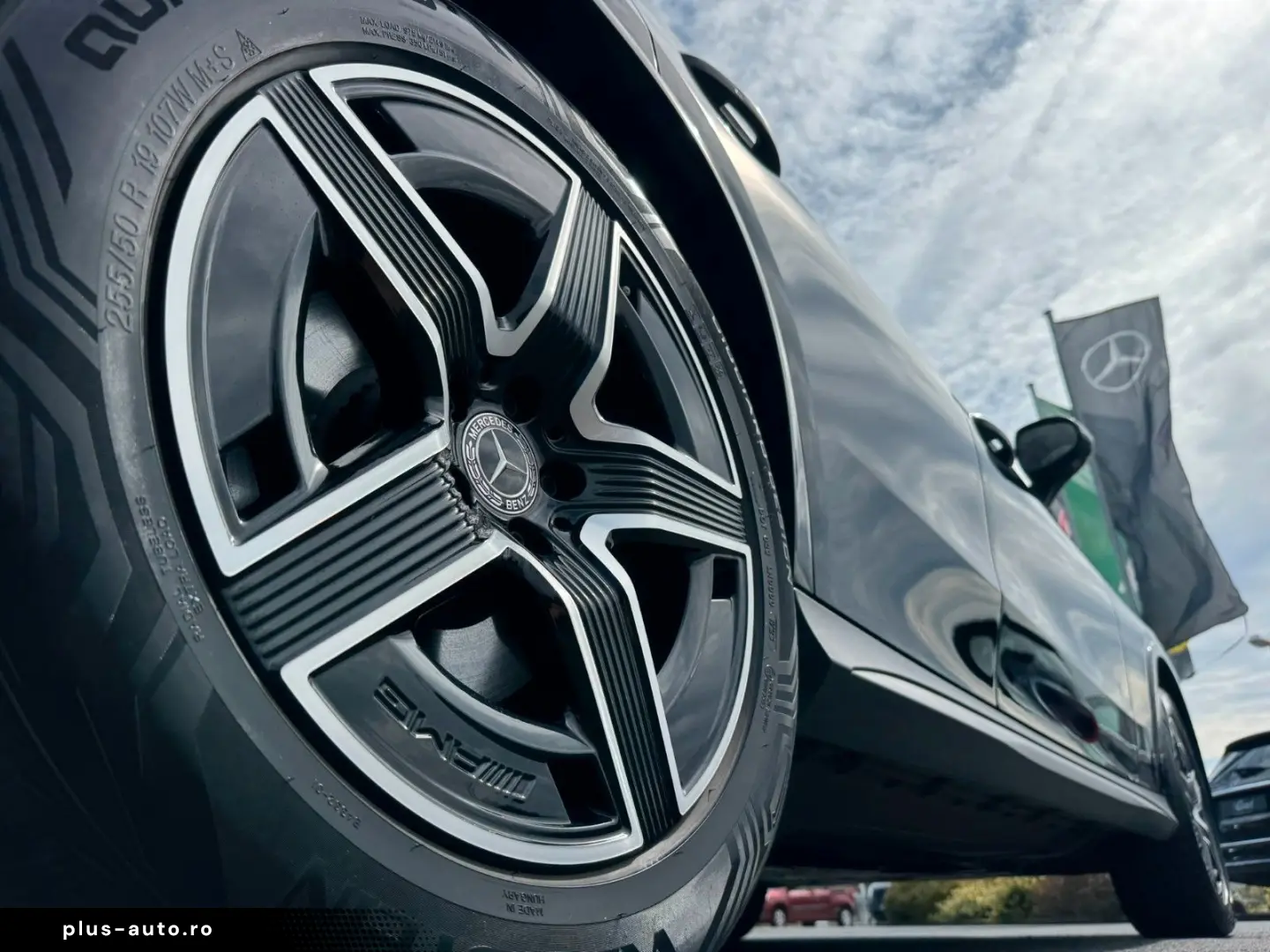 MERCEDES-BENZ GLC 200 4M AMG Distr 360  Pano Ambient&hellip;