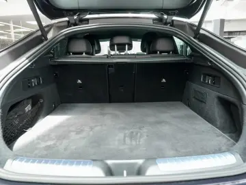 MERCEDES-BENZ GLC 300 de 4M Coupé AMG Distronic HeadUp 360