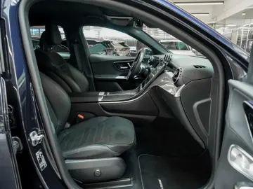 MERCEDES-BENZ GLC 300 de 4M Coupé AMG Distronic HeadUp 360