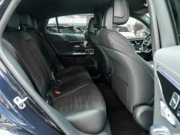 MERCEDES-BENZ GLC 300 de 4M Coupé AMG Distronic HeadUp 360