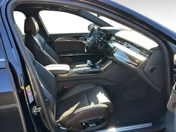 AUDI A8 60 TFSI e quattro B&O Matrix Pano