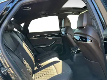 AUDI A8 60 TFSI e quattro B&O Matrix Pano