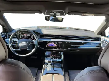 AUDI A8 60 TFSI e quattro B&O Matrix Pano