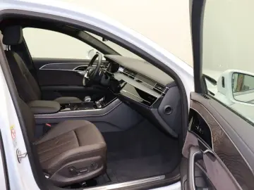AUDI A8 50 TDI quattro . Matrix Navi B&O ACC