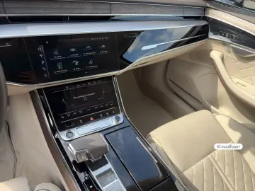 AUDI A8 lang 50 TDI Quattro HUD AHK PANO HD-MATRIX-LE