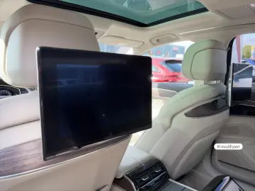 AUDI A8 lang 50 TDI Quattro HUD AHK PANO HD-MATRIX-LE