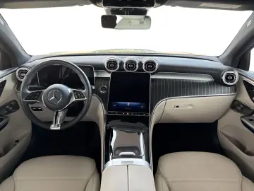 MERCEDES-BENZ GLC 220 d 4MATIC Coupé AVANTGARDE AHK …