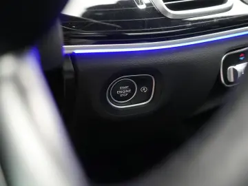 MERCEDES-BENZ GLE 450 AMG d 4Matic AMG Luft Distroni…