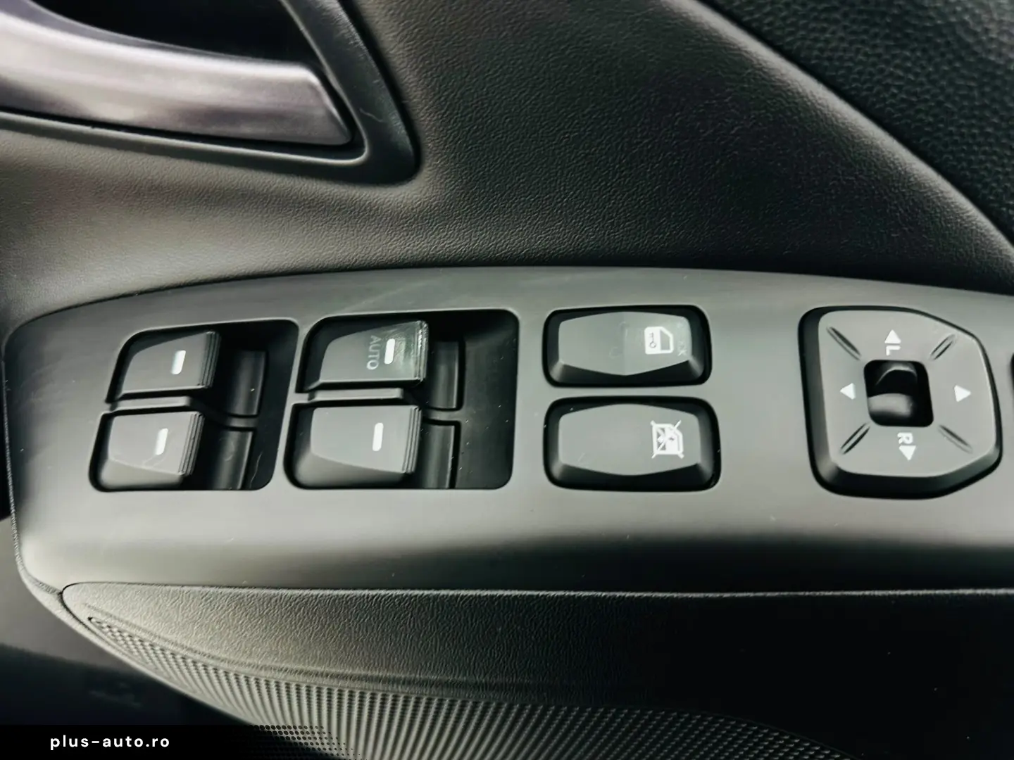 HYUNDAI ix35 2013 — imagine 13
