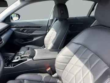 BMW 530e