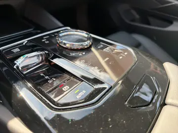 BMW 530e