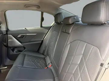 BMW 530e