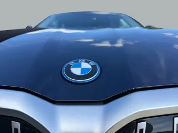 BMW 530e