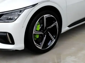 KIA EV6 77 4 kWh AWD GT LED WP Meridian 360  21 4xSH