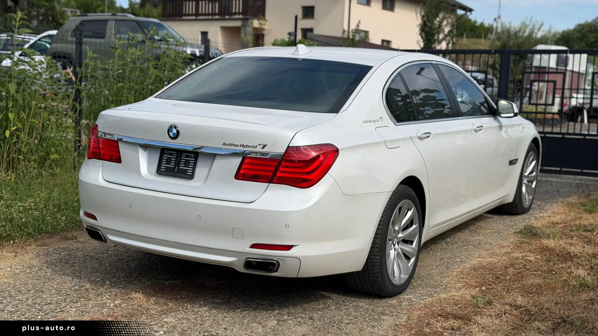 BMW ActiveHybrid 7 V8 4.4