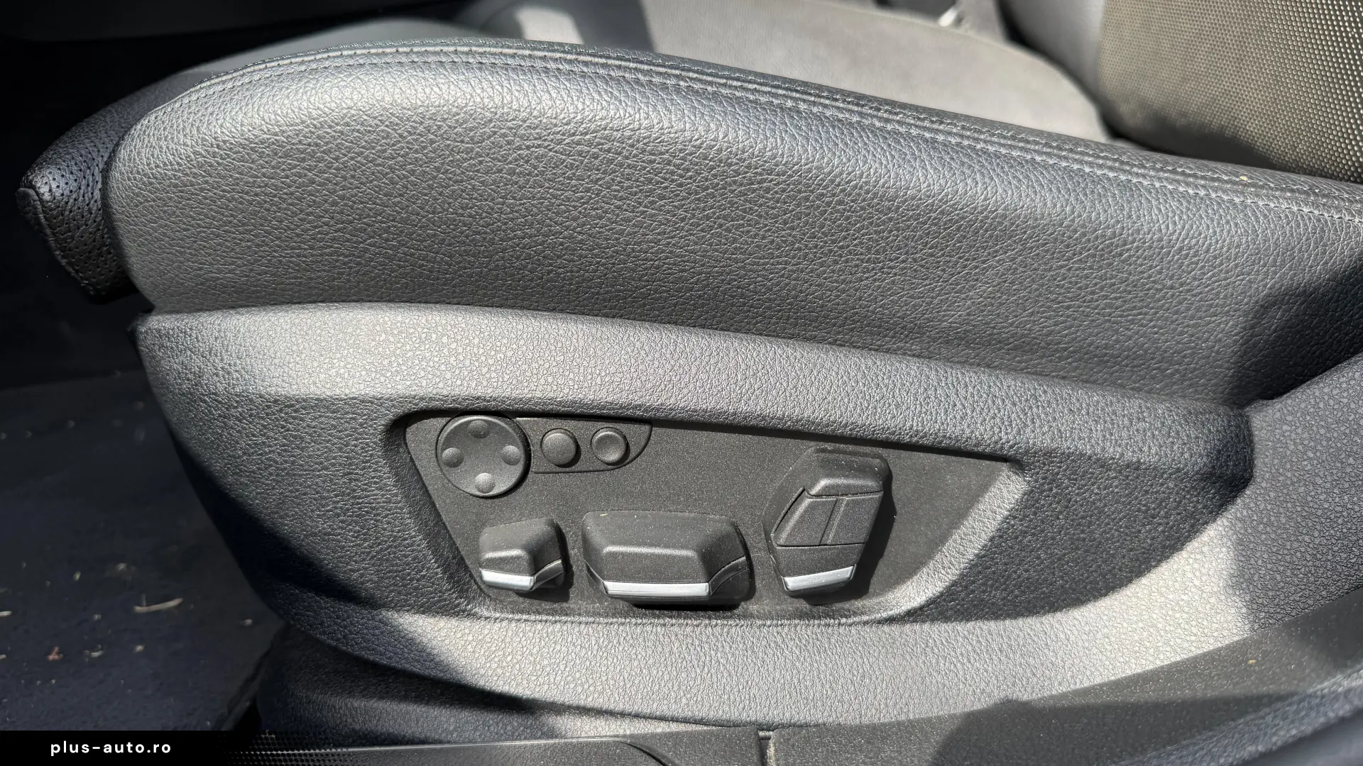 BMW ActiveHybrid 7 V8 4.4