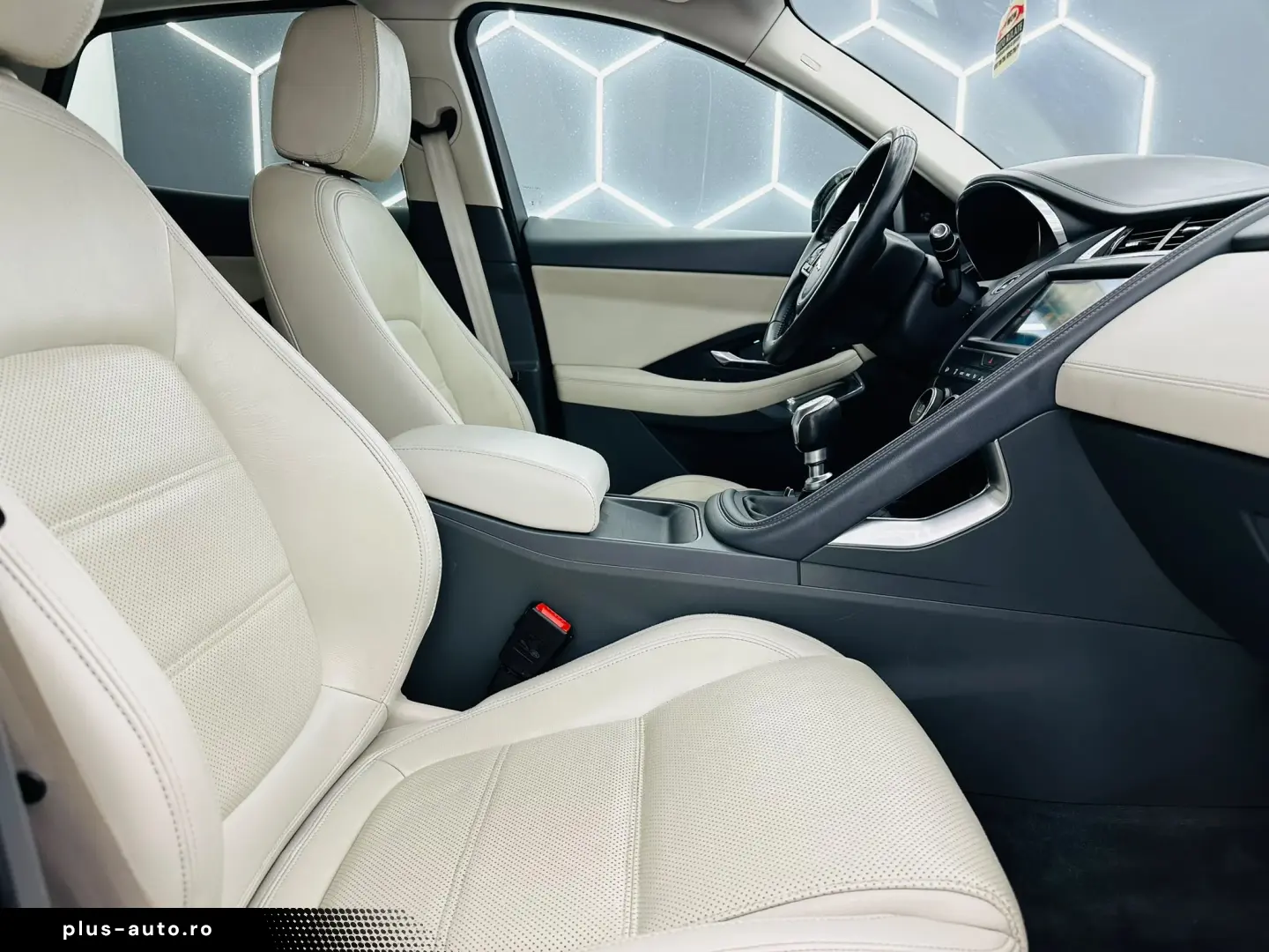JAGUAR E-PACE 2020 2.0D E6 Garantie 12 Luni Rate Avans 0 Doa