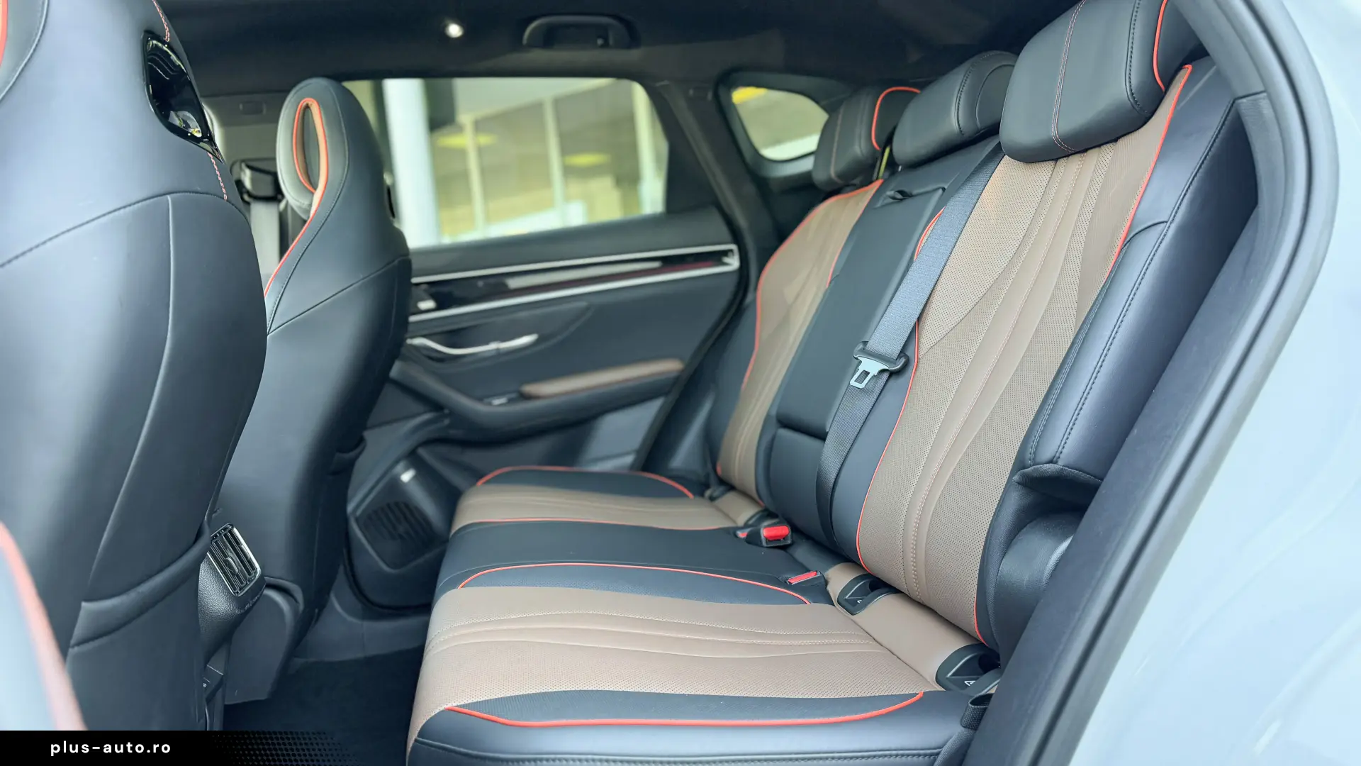 BYD SEAL U Design