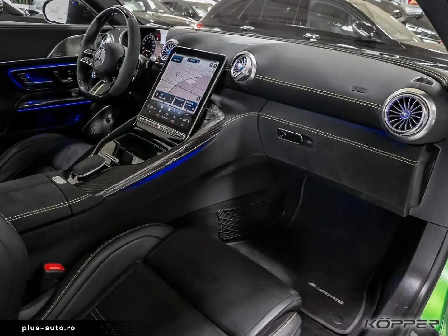 MERCEDES-BENZ AMG GT 43 PREMIUM PLUS Green magno Nig&hellip;
