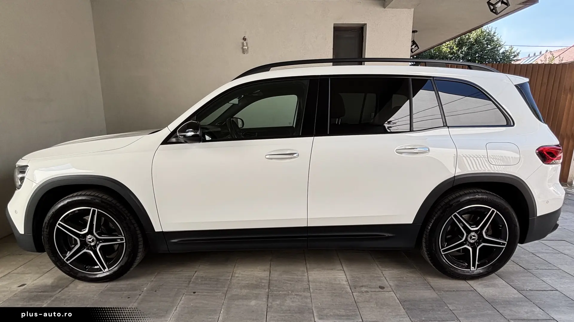 Mercedes-Benz GLB 250