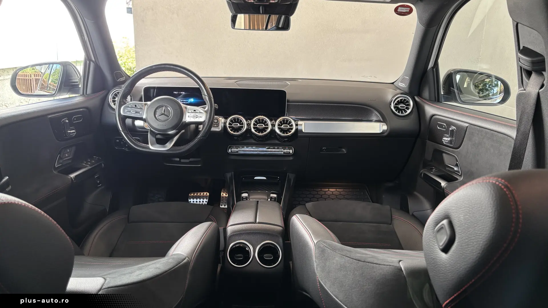 Mercedes-Benz GLB 250