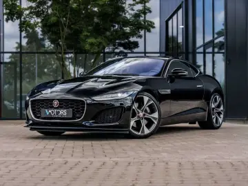 Jaguar F-Type P300 Coupé   Panoramic   Meridian   20”