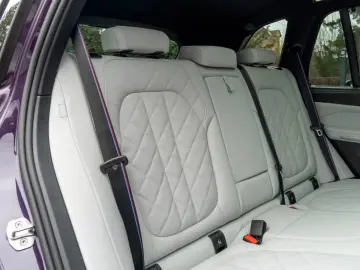 BMW X5 50e M SP.PRO 2026.PANO. DR. ASS. INDIVIDUAL. H K