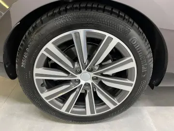 LAND ROVER Range Rover Autobiography P550e Hybrid