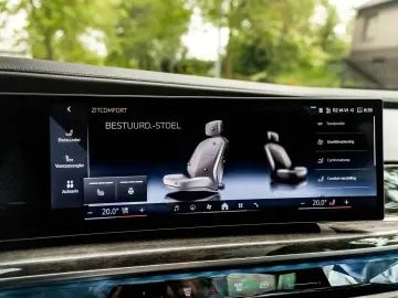 BMW 740d xDrive   PANO   MASAJ   HUD   360    SOFT CLOSE