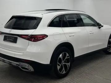 MERCEDES-BENZ GLC220d 4M Massage 360 Sunroof AirSusp Ventil
