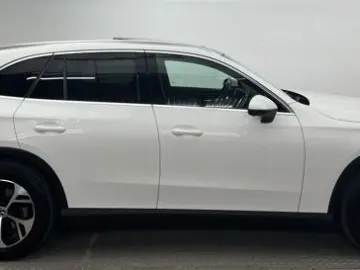 MERCEDES-BENZ GLC220d 4M Massage 360 Sunroof AirSusp Ventil