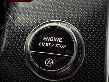 MERCEDES-BENZ GLC220d 4M Massage 360 Sunroof AirSusp Ventil