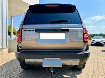 Toyota Land Cruiser 2.8 D-4D AWD Executive