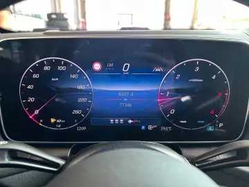 MERCEDES-BENZ GLC300d 4M AMG HUD 360