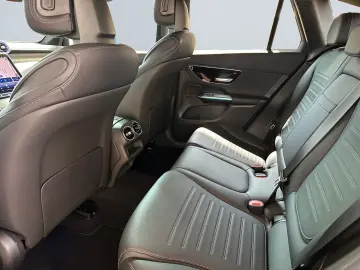 MERCEDES-BENZ GLC300d 4M AMG HUD 360