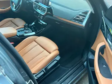 BMW X3 xDrive30e