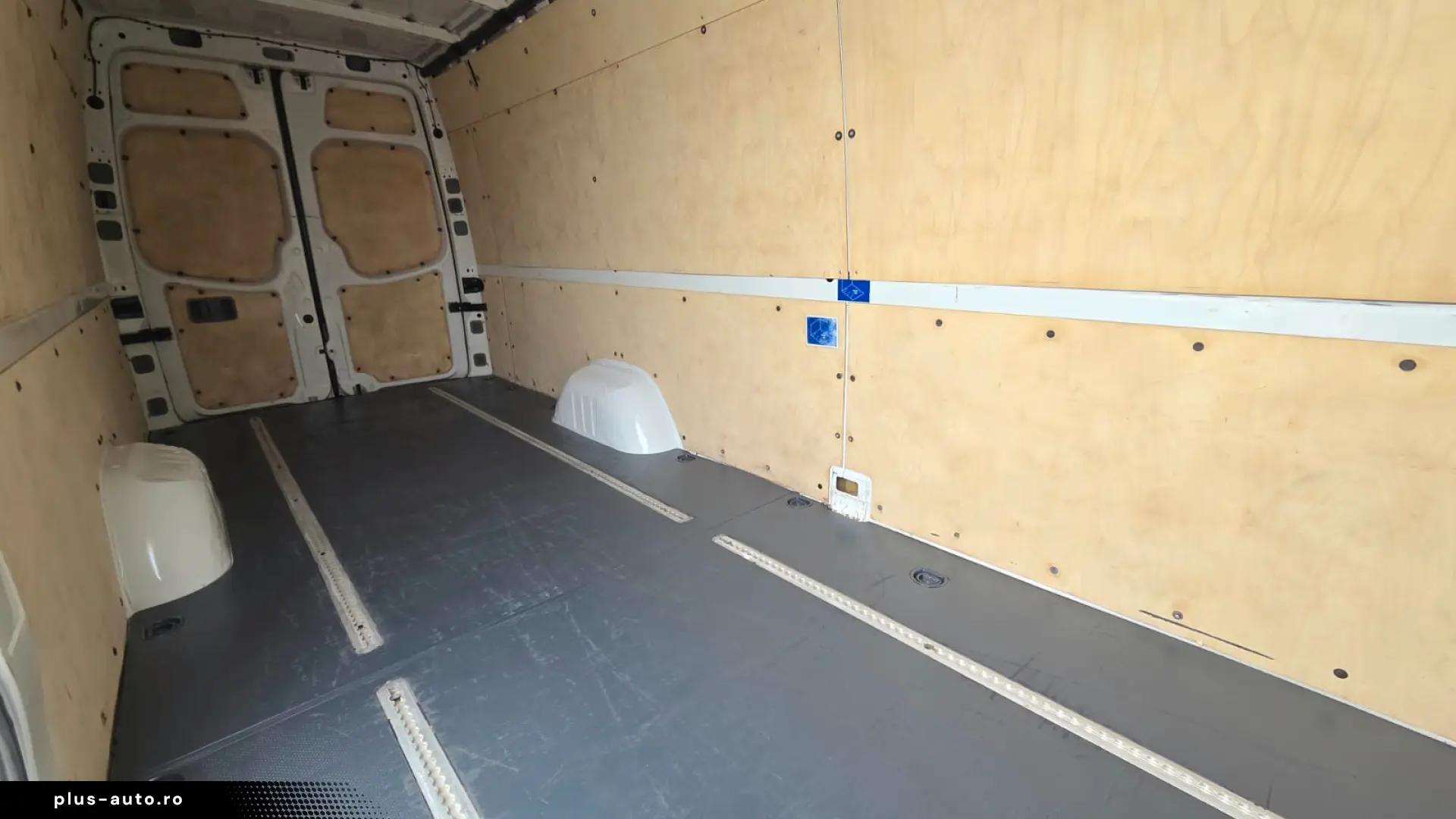 VOLKSWAGEN CRAFTER L5H3
