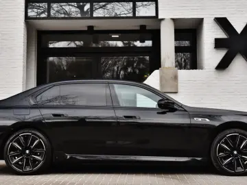 BMW 760e xDrive M SPORT PRO EXECUTIVE DRIVE PRO MASAJ