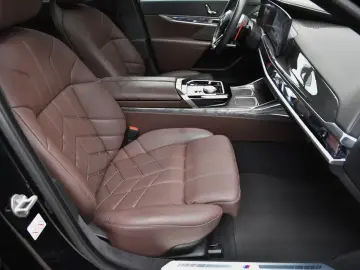 BMW 760e xDrive M SPORT PRO EXECUTIVE DRIVE PRO MASAJ