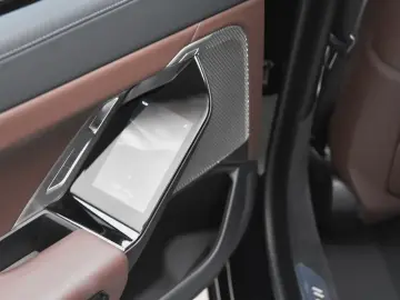 BMW 760e xDrive M SPORT PRO EXECUTIVE DRIVE PRO MASAJ