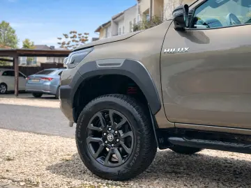 Toyota Hilux 2.8 D-4D 4X4